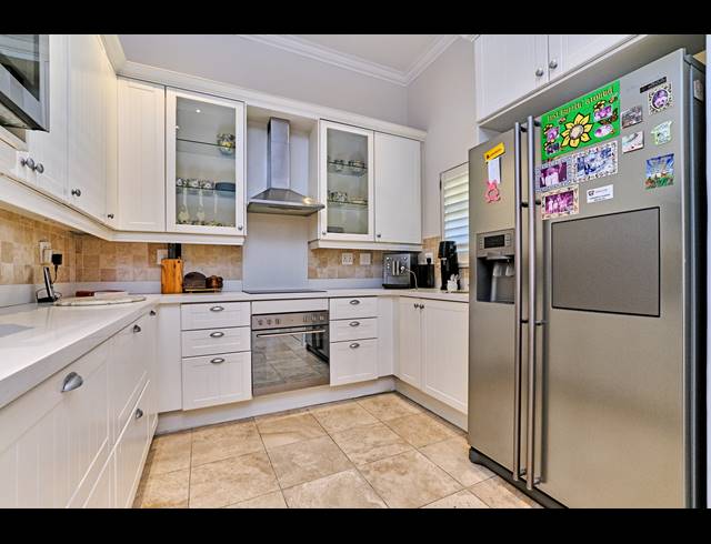 2 BEDROOM RETIREMENT UNIT FOR SALE IN WATERFALL HILLS MATURE LIFESTYLE ESTATE